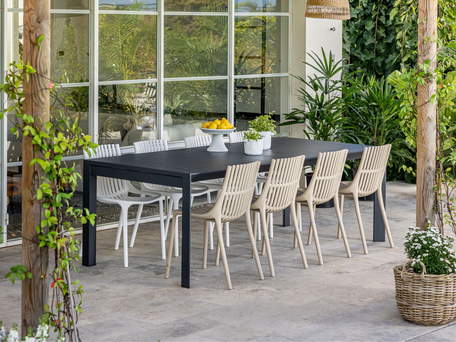 סידני - פינת אוכל נפתחת