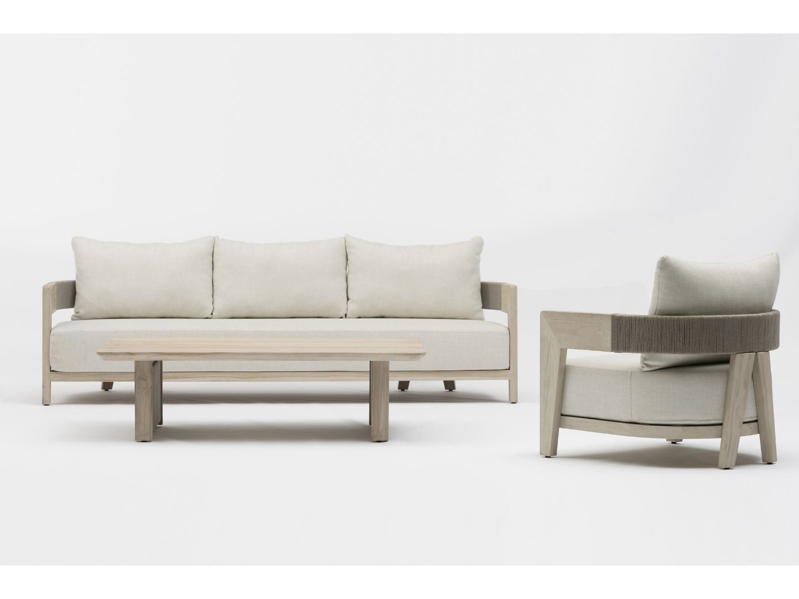 לוקסמבורג - מערכת ישיבה תלת מושבית