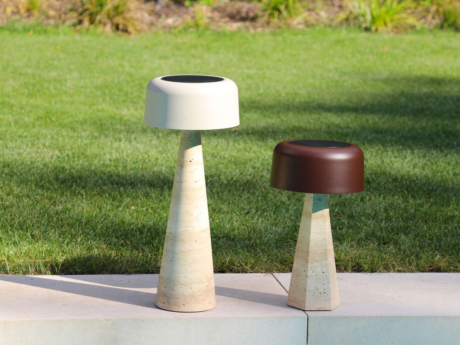 SPARK TRAVERTIN SMALL - מנורת צד סולארית