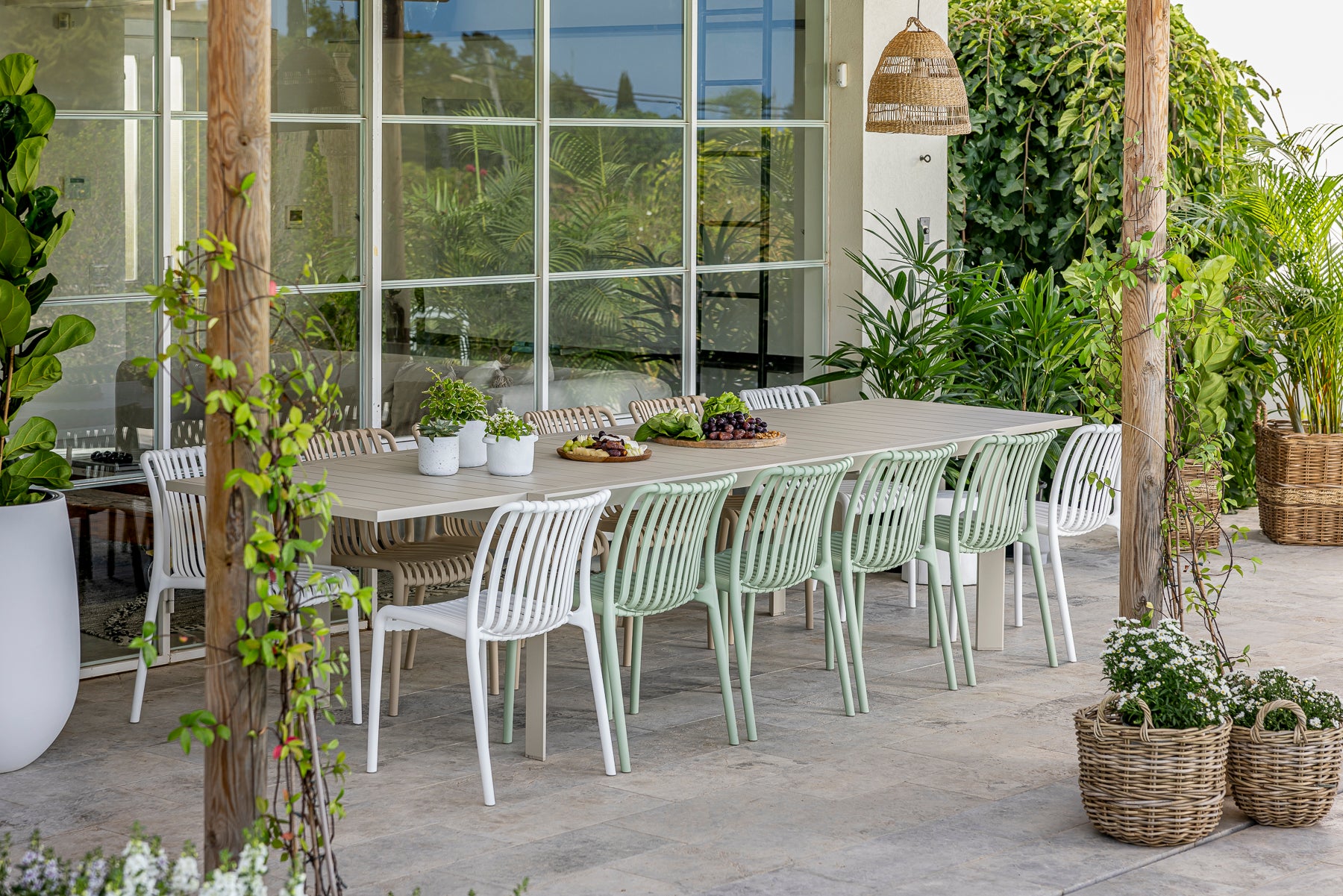 סידני - פינת אוכל נפתחת