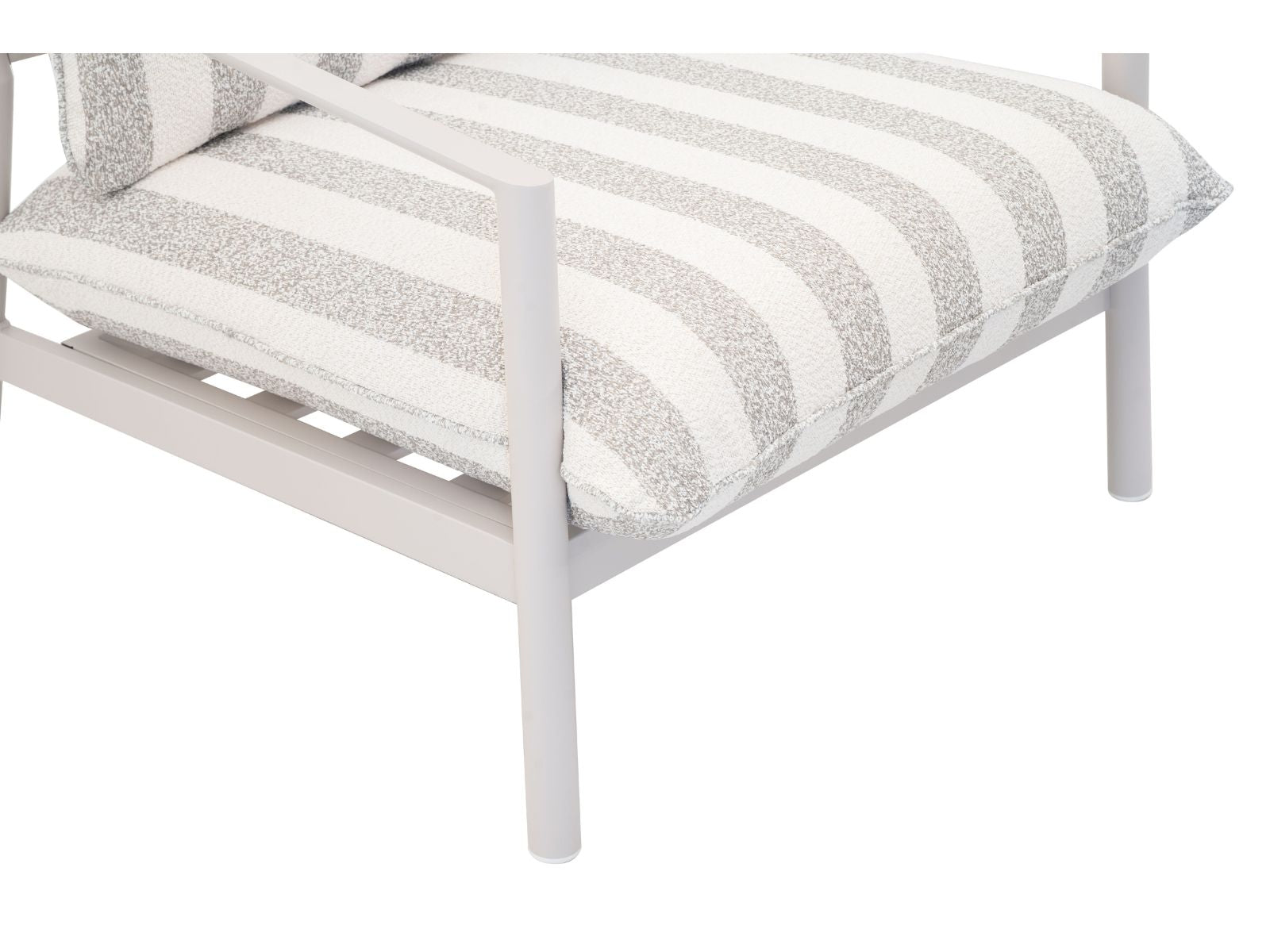 פאסו - מערכת ישיבה תלת מושבית