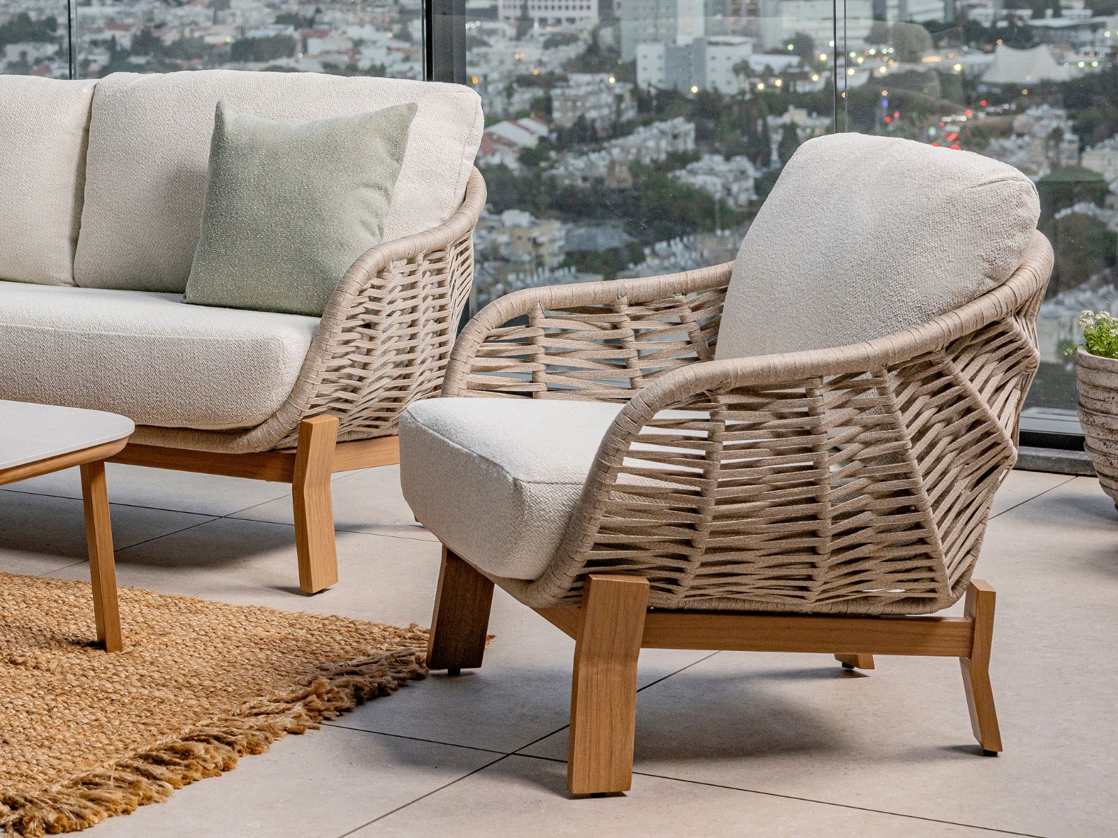 נאקסוס - פינת ישיבה תלת מושבית